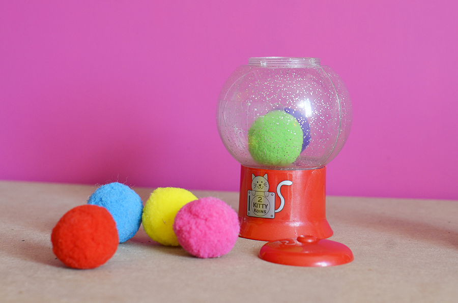 Baleiro, brinquedo para gato Kong Catnip Infuser
